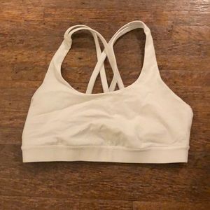 Lululemon energy bra size 8